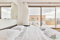 Pleasant Apt with Balcony-6P-Close to Disney/Paris 111, Paris