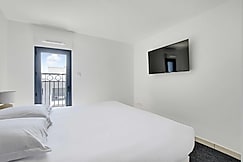 Elegant Appt - 3BDR/8P - Near Paris & La Defense 501, Paris
