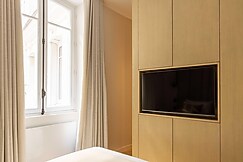 Luxury flat -2BR/6P- Madeleine/Saint Honore93, Paris