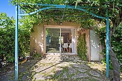 Mazet Cozy - 2BR/6P - Estate with Pool / St Tropez, Var