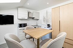 Renovated studio - Cannes Center - Bright, Cannes