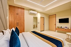 Hotel AERO HOMES, Delhi