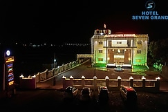 Hotel Seven Grand, Badami