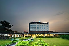 TreeHouse Velis, Sonipat