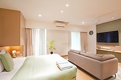 Luxora Stays | Beside Airport | Entire Apartments, Pune