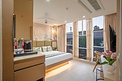 Hotel IKOY -Model Town, Delhi