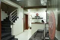 Hotel Wood Stone, Hosur