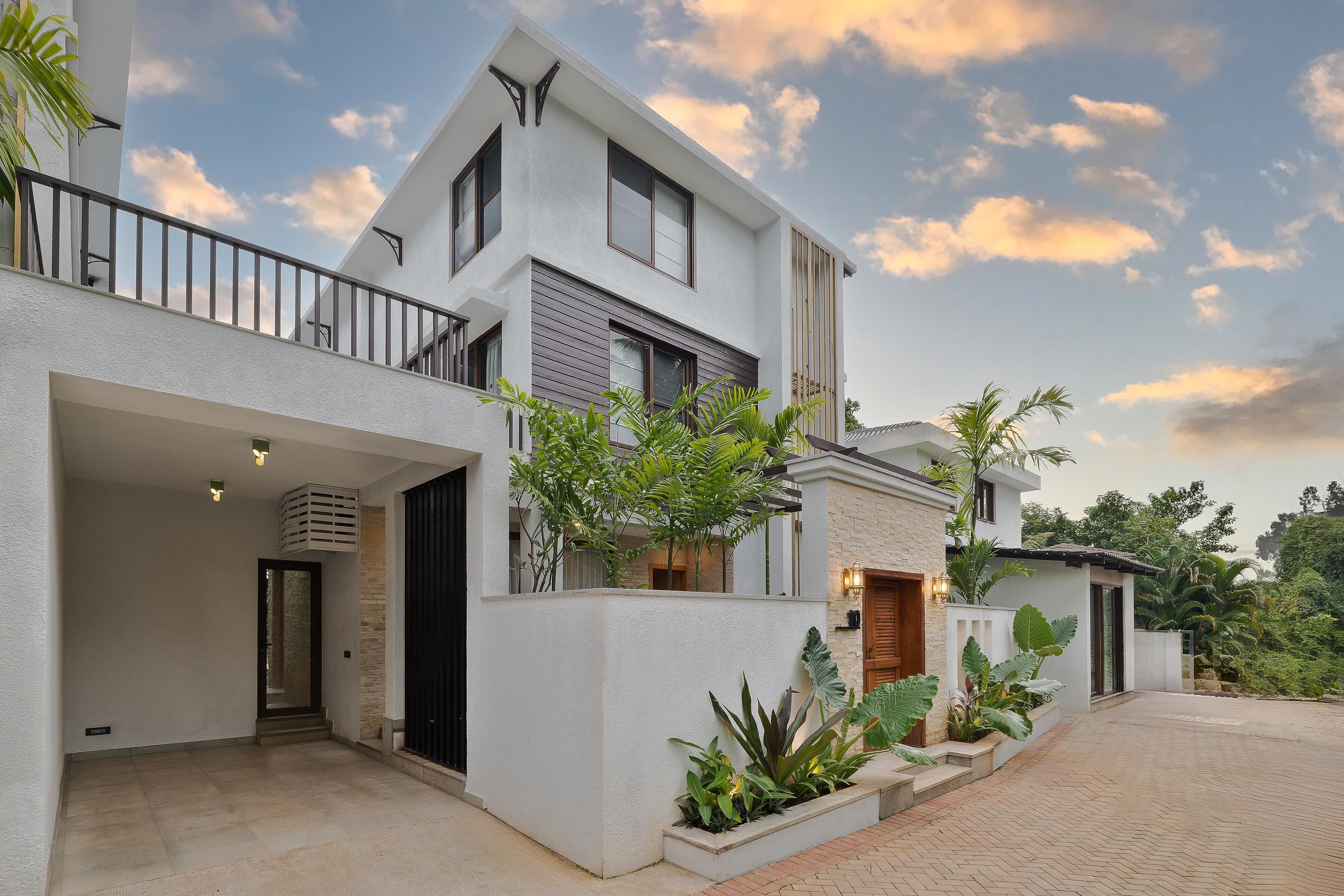 MelhorStays - L- S10 4BHK villa with private pool @ Anjuna ππ’π’π Goa Villa
