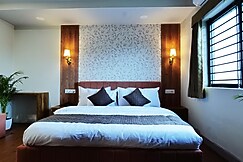 Hotel Asilo Prime, Indore