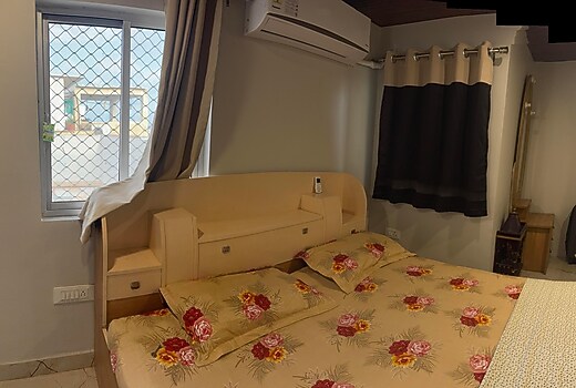 Cozy Room with terrace access