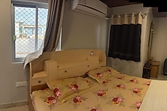 Cozy Room with terrace access, Jaipur