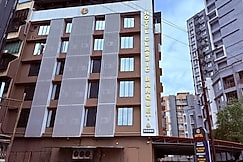 Hotel Classic Banquet and Rooms, Ulhasnagar