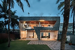 SJS Villa 1721, Koppa