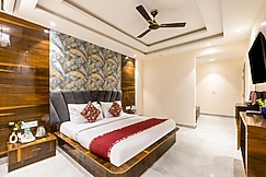 Hotel Baba's Inn- Pitampura, Delhi