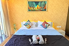 Luxury Harbor   24 7 Pool   Mall   Metro, Noida