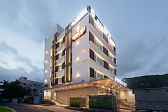Hotel Ocean Pearl, Beach Road, Visakhapatnam