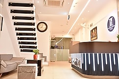 Narrow Gauge Hotel, Chandausi