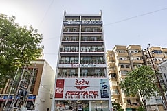 hotel monville akota, Vadodara