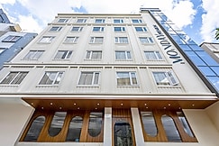 Monday Premium Madhapur, Siddipet