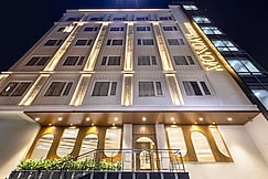 Monday Premium Madhapur, Hyderabad