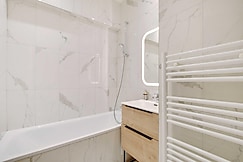 Spacious apartement - 4BR/10P - Paris Center, Paris