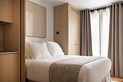 Charming studio - 2P- Jardin de Luxembourg 202, Paris