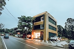 Zaad Suite, Pala
