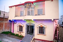 Omji - Shri Char Bhuja Dham Ashram, Ayodhya