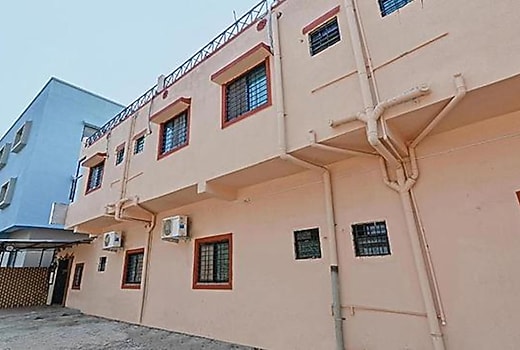 FabHotel Devi Residency Wakad