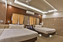 Arthana Residency Hotel, Udumalapet