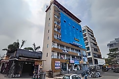 Hotel R Gold, Vadodara