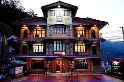 THE FORTUNA, Gangtok