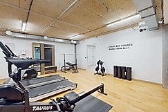 Room 902 in a premium residence- Sport/Laundry, Marne