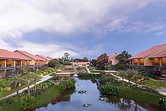 Hilton Hyderabad Genome Valley Resort & Spa, Hyderabad