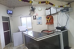 Samadhan Lodging and Boarding, Navi Mumbai