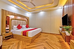 Hotel Skynex In, Delhi