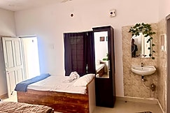 Chandra Shekhar, Hyderabad