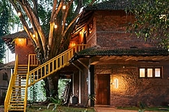 Malige by Raho: Pond-View Farm Stay Escape, Coorg