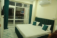 Hotel Sun Light, Mohali