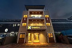 Treebo Grand, Indore
