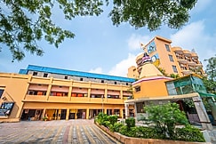 Omji Kailash Math Ashram | Varanasi, Varanasi