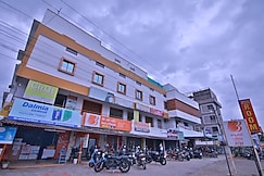 Nalli Plaza, Salem