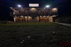 The Para View Homestay, Naukuchiatal