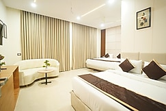 Shri Radha Krishnam, Chhata