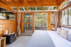 Phi Chanfi, Bhimtal