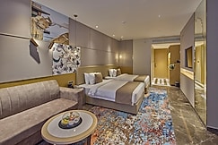 Grand Continent  A Luxury Collection, Udaipur