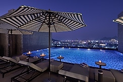 Grand Continent  A Luxury Collection, Udaipur