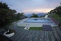 Vandhanam Stays, Vagamon