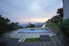 Vandhanam Stays, Vagamon