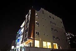 Stanza Premium Hotels, Bhubaneshwar
